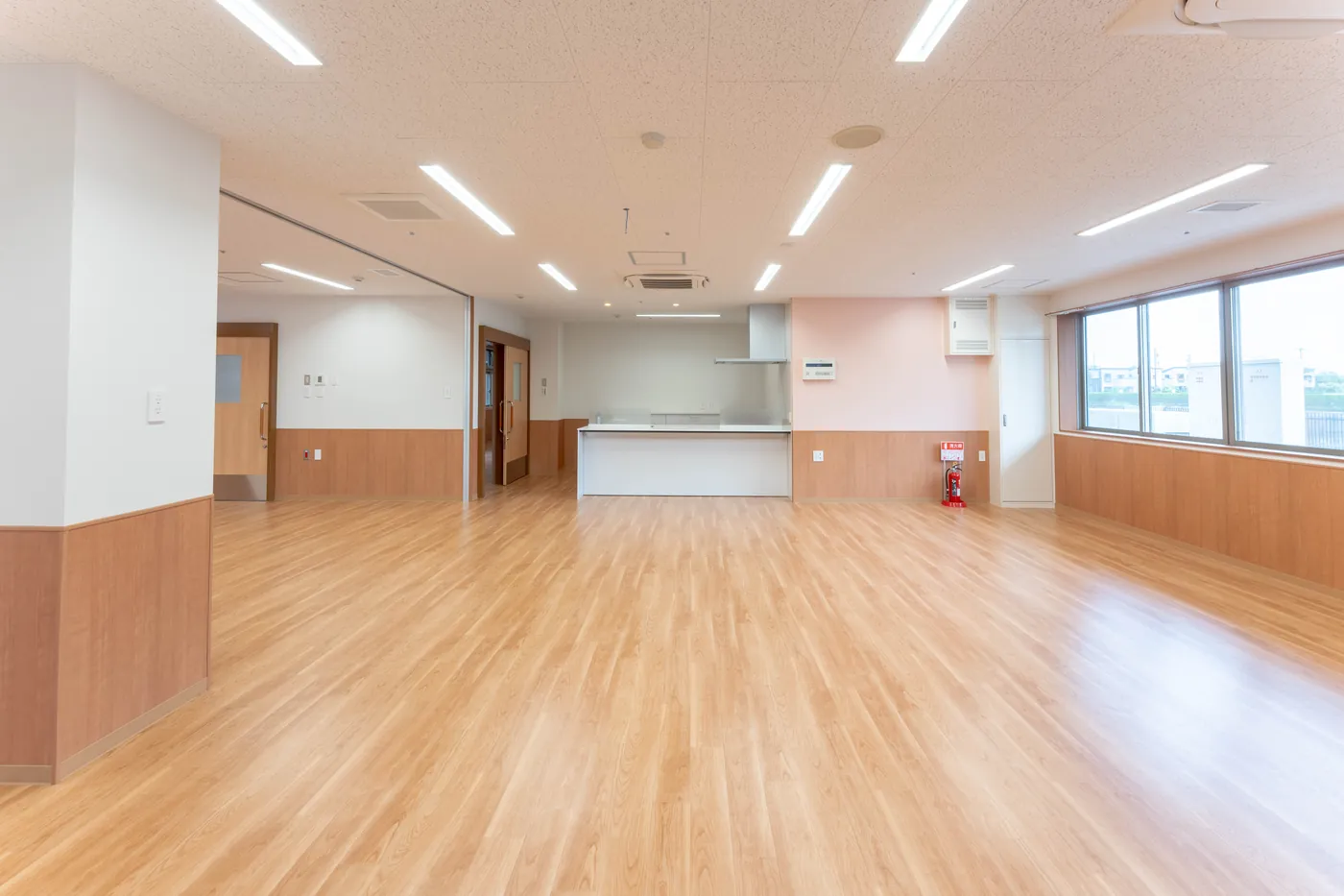 高齢者施設 / 食堂の竣工写真(Before)